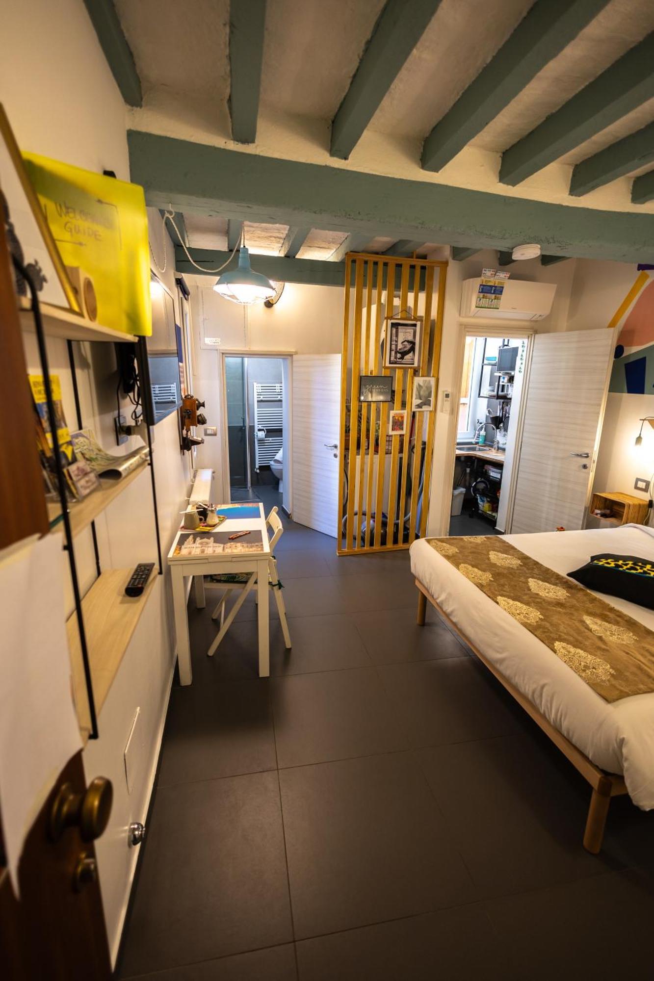 Hotel La Pomposa Del Teatro à Modène Extérieur photo